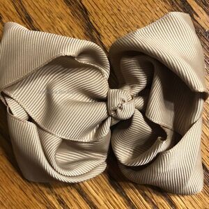 Light Brown 4" Double Stacked Boutique Bow  5B1848  HANDCRAFTED -kids-